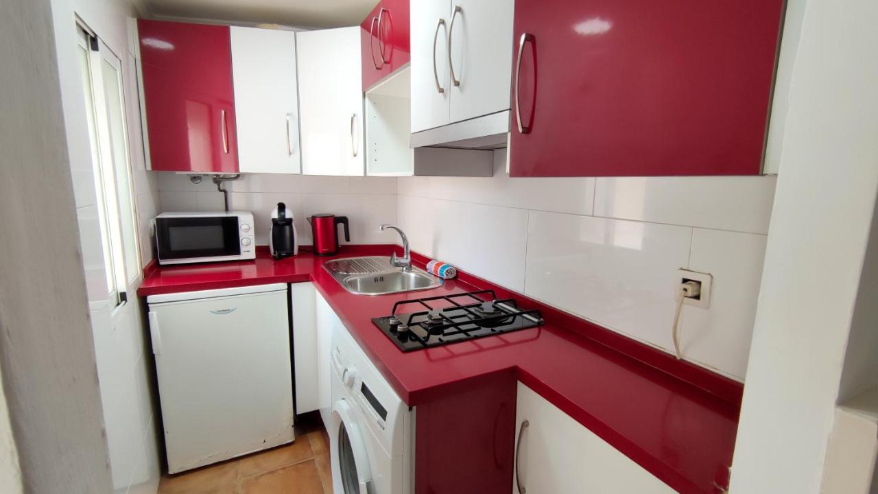 Weekend Beach Small House - Alojamientos La Torre Торе дел Мар Екстериор снимка
