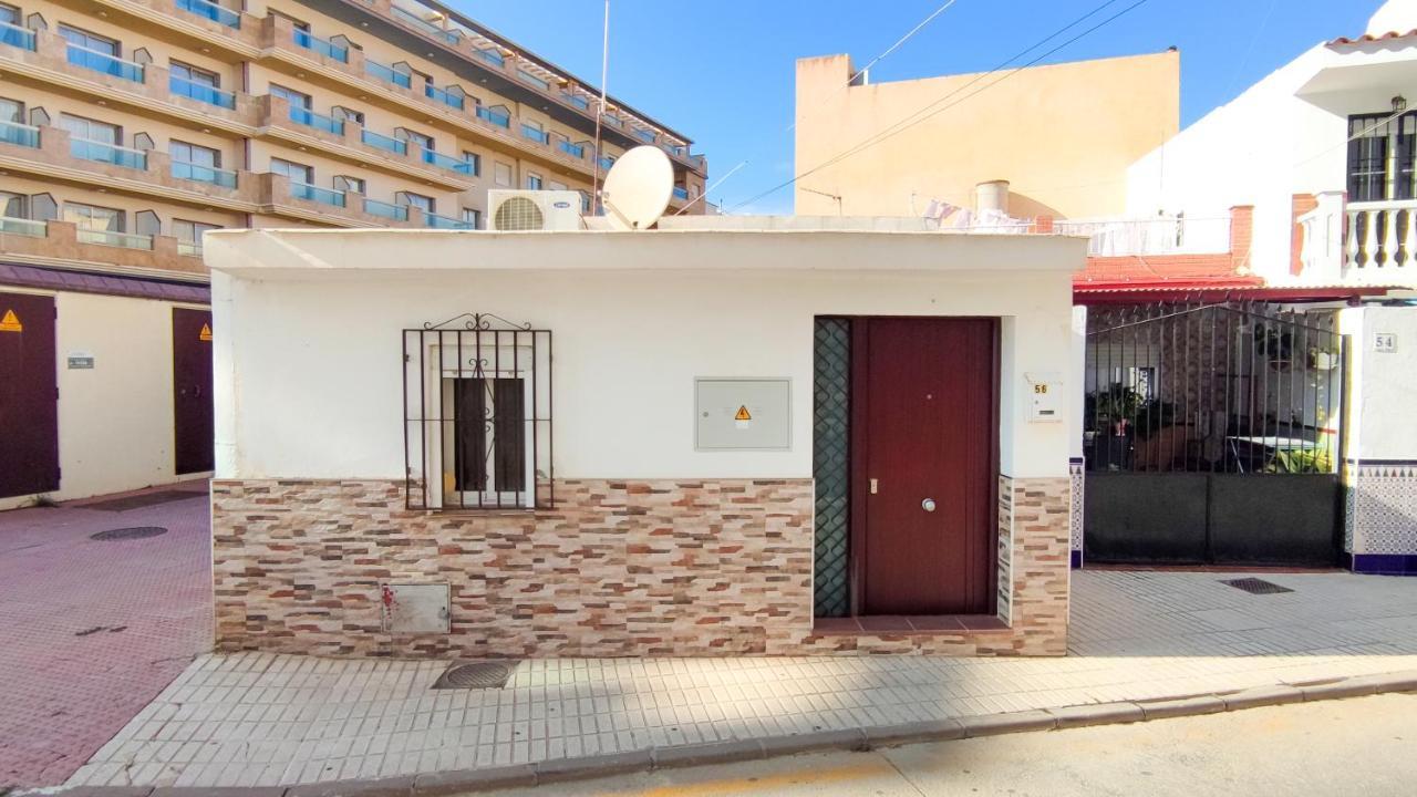Weekend Beach Small House - Alojamientos La Torre Торе дел Мар Екстериор снимка